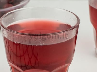 Kompotas iš užšaldytos vyšnios Žingsnis 5