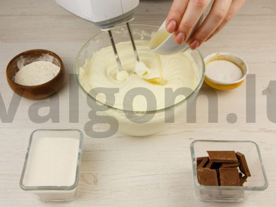 Nekeptas sūrio pyragas su maskarpone receptas Žingsnis 5