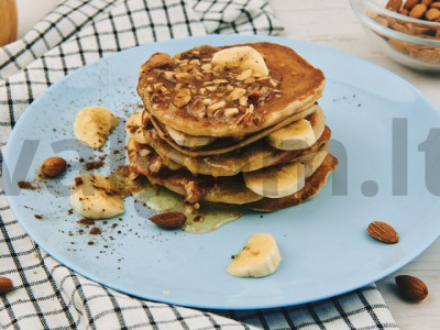 Bananiniai blyneliai receptas pagrindine nuotrauka