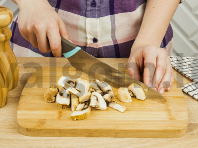 Koldūnai, kepti su grietine ir grybais Žingsnis 2