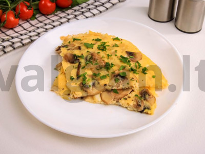 Omletas su grybais ir grietinėle pagrindine nuotrauka