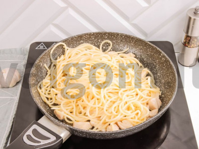 Makaronai carbonara su vištiena Žingsnis 2