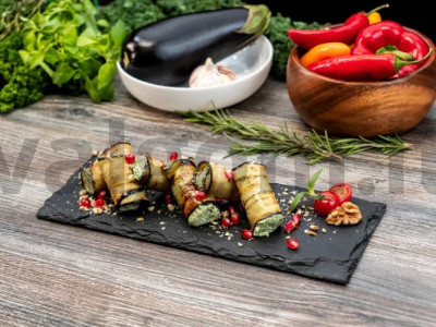 Baklažanų suktinukai pagrindine nuotrauka