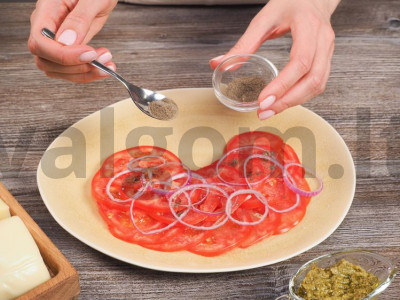 Pomidorų carpaccio Žingsnis 2