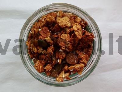 Gausūs granola su obuolių padažu pagrindine nuotrauka