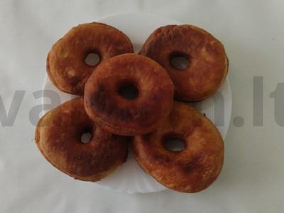 Ryškiaspalviai sotūs keksiukai (donutai) Žingsnis 2