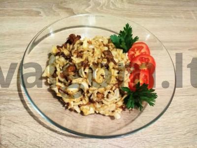 Gausūs lašiniai su makaronais pagrindine nuotrauka