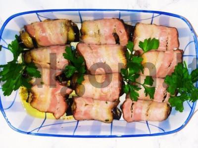 Baklažanų ir šoninės suktinukai pagrindine nuotrauka