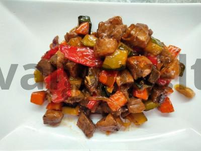 Aštri mėsa su "Teriyaki" padažu pagrindine nuotrauka