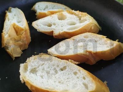 Ispaniški pusryčiai "Tostada con tomate". Žingsnis 2