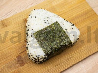 Onigiri su keptais svogūnais Žingsnis 2