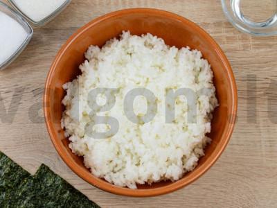 Onigiri omlete Žingsnis 2