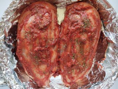 Aromatinga ir švelni vištienos krūtinėlė pomidorų padaže Žingsnis 2