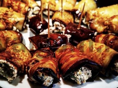 Baklažanų suktinukai su graikiniais riešutais pagrindine nuotrauka