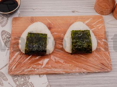 Onigiri su austrių grybais sojų padaže Žingsnis 8