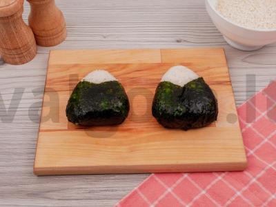 Onigiri su šviežiais krabais Žingsnis 6