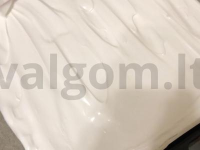 Meringue ritinys šventiniam stalui Žingsnis 2