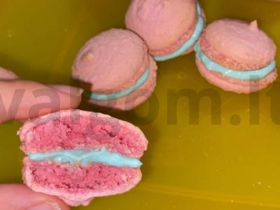 Macaroonie desertas pagrindine nuotrauka