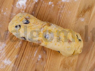 Kalėdiniai stollen su marcipanais Žingsnis 6