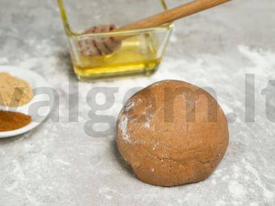 Imbieriniai meduoliai su medumi ir cinamonu Žingsnis 2
