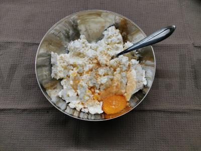 Ricotta sūrio pyragaičiai su viso grūdo miltais Žingsnis 2