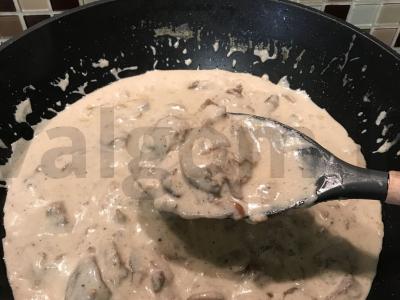 Jautienos stroganoff su grybais Žingsnis 6