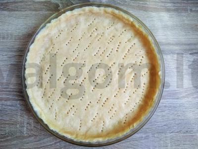 Oro bananų ir grietinės pyragas Žingsnis 2
