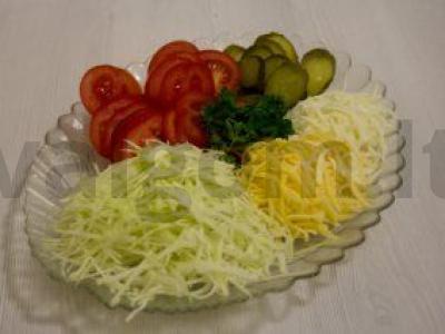 Naminė šavarma su vištiena, daržovėmis ir česnakiniu padažu Žingsnis 3