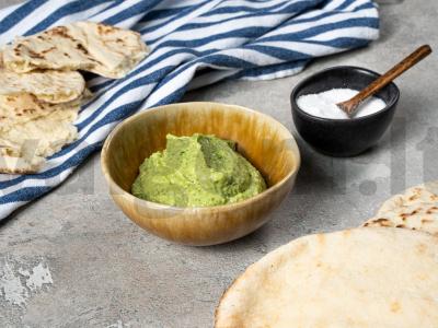 Avokadų padažas su kalendromis pagrindine nuotrauka