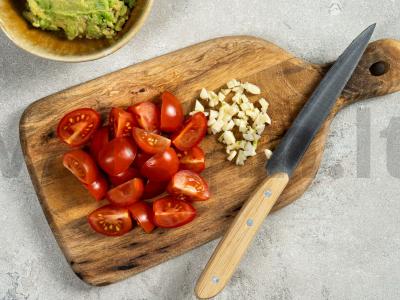 Avokadų salotos greitam maistui Žingsnis 1