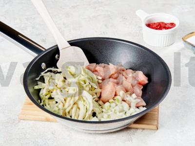 Bulgur su vištienos krūtinėle Žingsnis 1