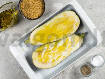 Baklažanai, įdaryti bulguru Žingsnis 1
