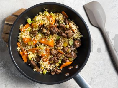 Bulgur su vištienos kepenėlėmis ir daržovėmis Žingsnis 3