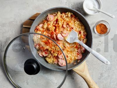 Bulgur su dešrelėmis Žingsnis 2