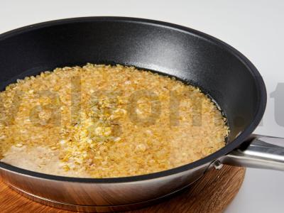 Bulgur su sviestu Žingsnis 2