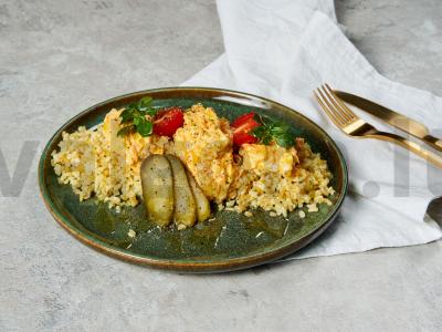 Bulgur su grietinės padažu pagrindine nuotrauka