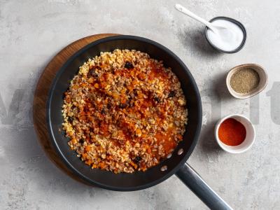 Bulgur su džiovintomis slyvomis Žingsnis 2