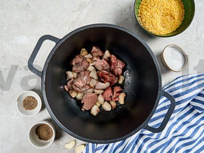 Bulgur plovas ant ugnies Žingsnis 1