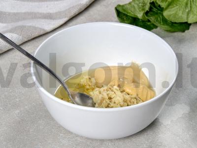 Klasikinės dietinės salotos Žingsnis 1