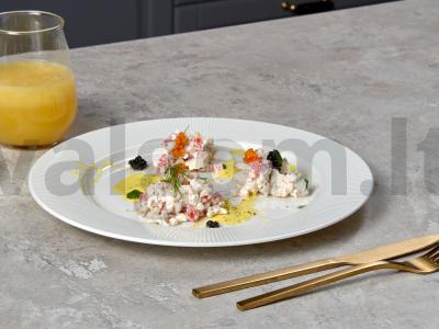 Dietinės salotos su žiediniais kopūstais pagrindine nuotrauka