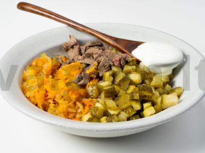 Dietinės salotos su vištienos kepenėlėmis Žingsnis 2