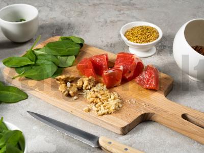 Dietinės salotos su greipfrutais Žingsnis 1