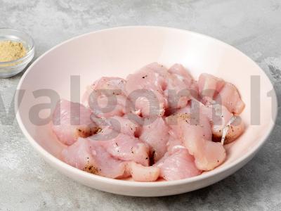 Kalakutiena su prieskoninėmis kriaušėmis Žingsnis 1
