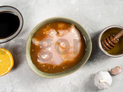 Kalakutiena apelsinų marinate Žingsnis 1