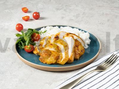 Kalakutiena ant druskos pagrindine nuotrauka