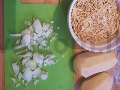 Paprasta vištienos makaronų sriuba Žingsnis 2