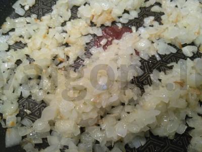 Aromatinga aštri charcho sriuba Žingsnis 1