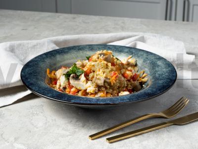 Sveikas bulguras su kalakutiena pagrindine nuotrauka