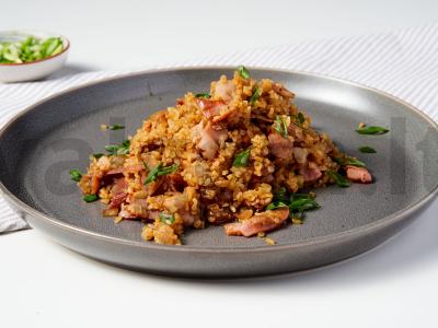Bulgur su šonine ir imbieru pagrindine nuotrauka