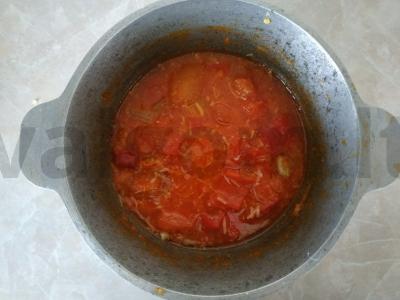 Ajika su salierais pagrindine nuotrauka